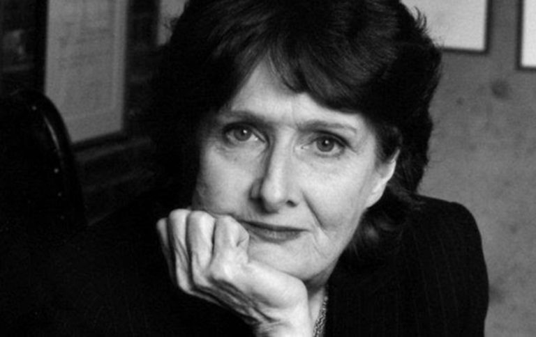 7 Iconic Irish Poets You Should Know - Read Poetry